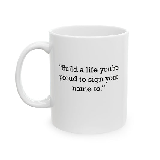 Quote 33 Build A Life Vintage Retro Ceramic Mug - Black Logo