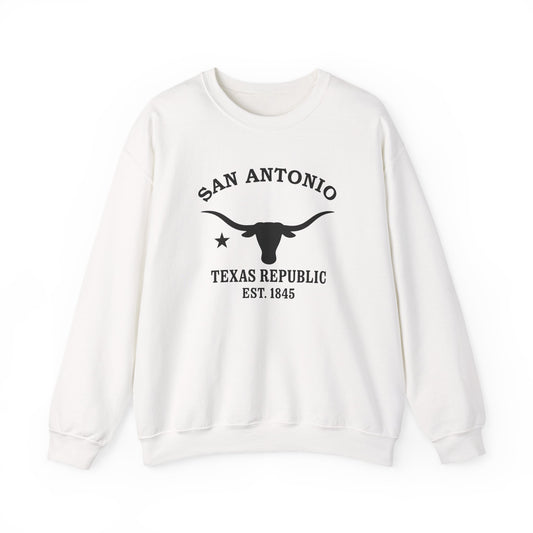 San Antonio Texas Vintage Retro Unisex Heavy Crewneck Sweatshirt - Black Logo