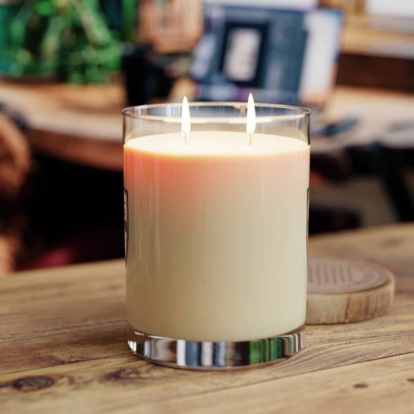 №108 Knight's Vigil Scented Candle · Live Your Best Knight · Temperantia Fiducia Perseverantia