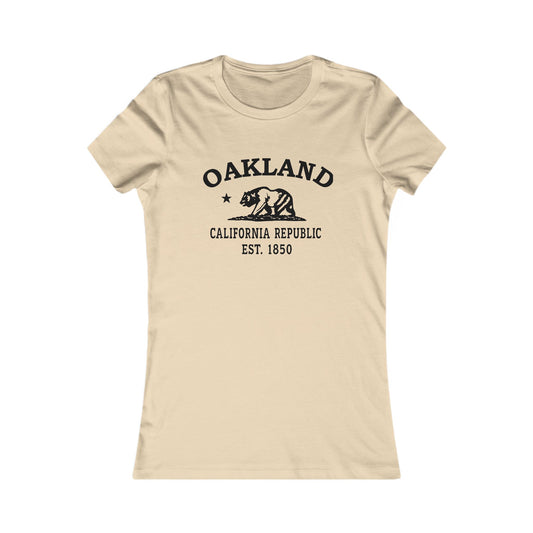 Oakland California Vintage Retro Womens Fitted Ringspun Cotton Tee - Black Logo