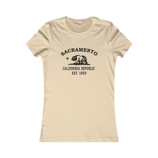 Sacramento California Vintage Retro Womens Fitted Ringspun Cotton Tee - Black Logo
