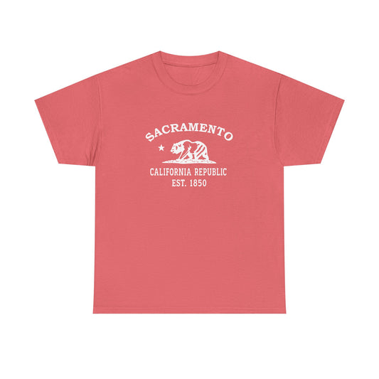 Sacramento California Vintage Retro Unisex Heavy Cotton Tee - White Logo