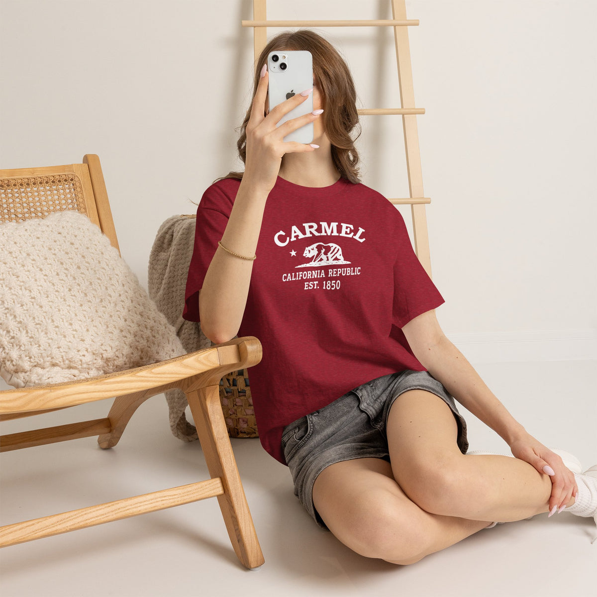 Carmel California retro tee — classic white Carmel, California bear-and-star logo on Gildan heavy cotton — Heather Navy
