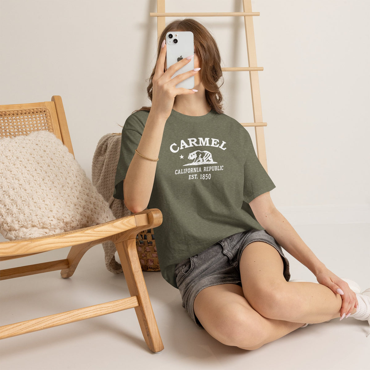 Carmel California retro tee — classic white Carmel, California bear-and-star logo on Gildan heavy cotton — Heather Navy
